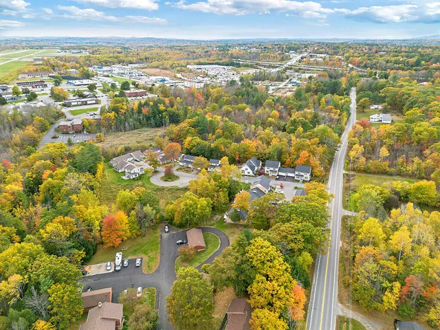 $249,900 | 13 Lincoln Woods Lane, Unit 13, Waterville, ME 04901