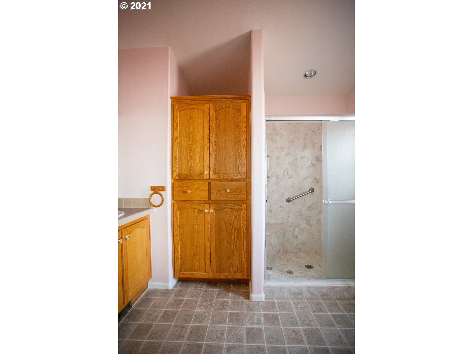 2425 Maia Loop Springfield, OR 97477 - Photo 14 of 17