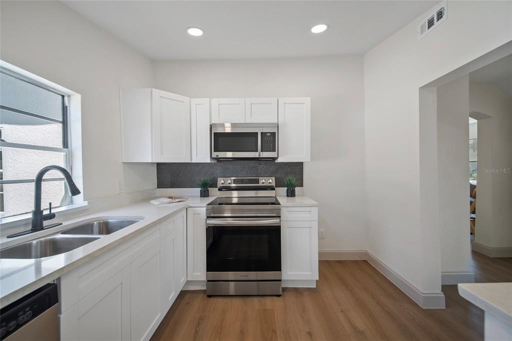 2930 West Arch Street Tampa, FL 33607 - Photo 3 of 23