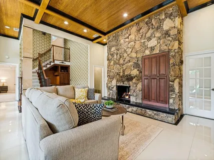 $1,500,000 | 5822 London Lane, Dallas, TX 75252