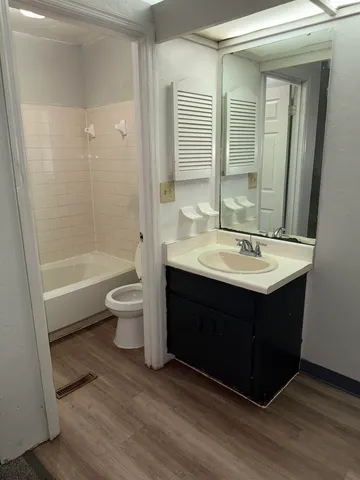 $975 | 1832 Nekoma Court, Tallahassee, FL 32304