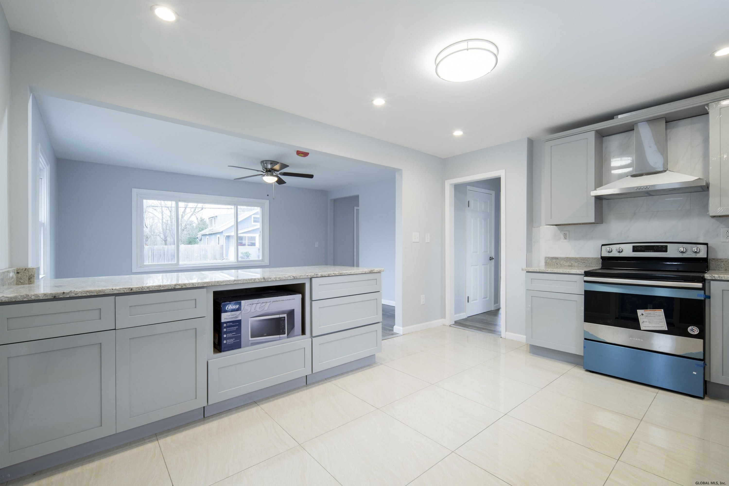 66 Fonda Road Colonie, NY 12047 - Photo 5 of 38 Photo 5