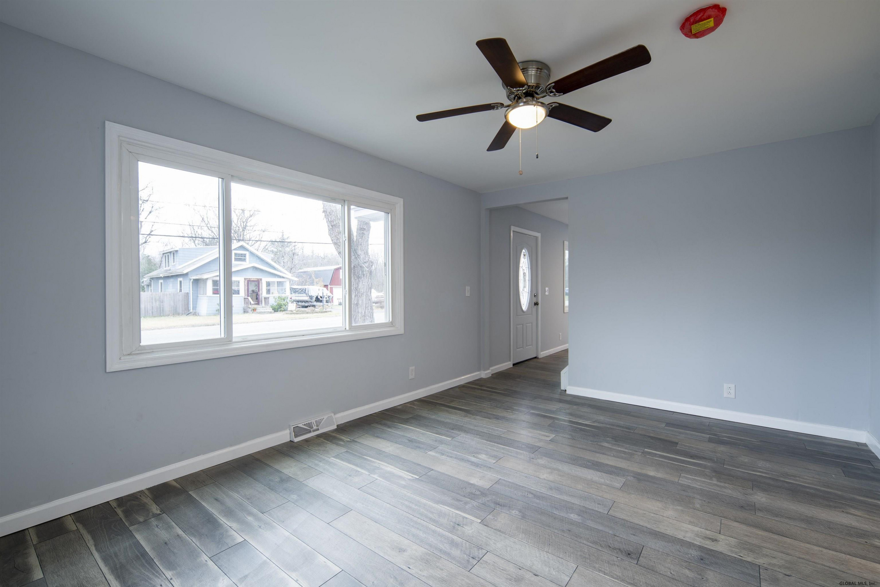 66 Fonda Road Colonie, NY 12047 - Photo 10 of 38 Photo 10
