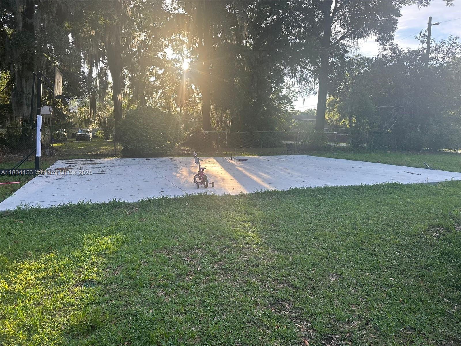 800 Permento Avenue Jacksonville, FL 32221 - Photo 2 of 29 a view of outdoor space and yard
