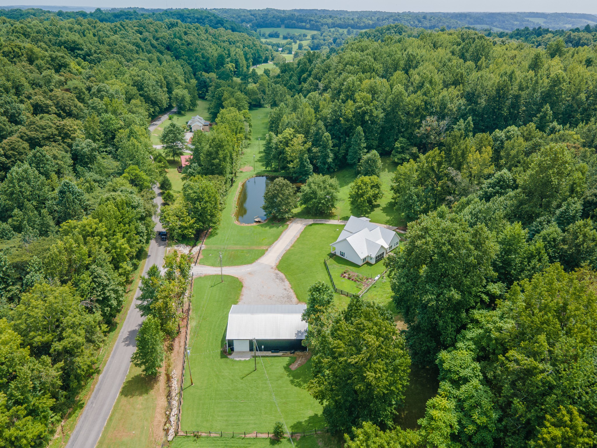 1049 Williams Hollow Road Pulaski, TN 38478 - Photo 9 of 62 Gallery Image 9