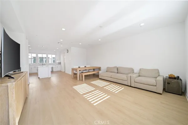 $939,000 | 207 Colby Circle, Claremont, CA 91711