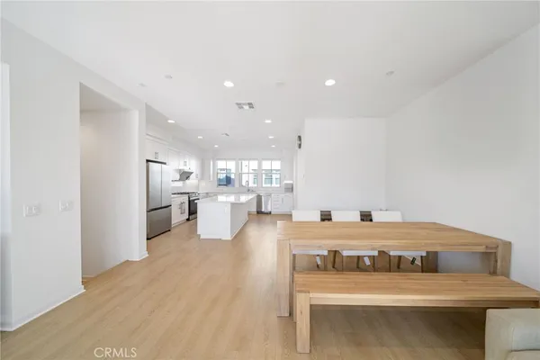 $939,000 | 207 Colby Circle, Claremont, CA 91711