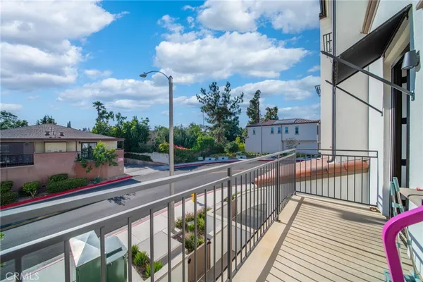 $939,000 | 207 Colby Circle, Claremont, CA 91711