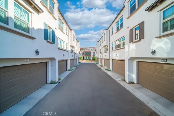 $939,000 | 207 Colby Circle, Claremont, CA 91711