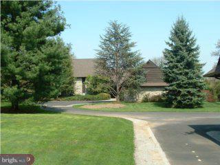 1335 Dell Road Norristown, PA 19403 - Photo 2 of 6 Gallery Image 2