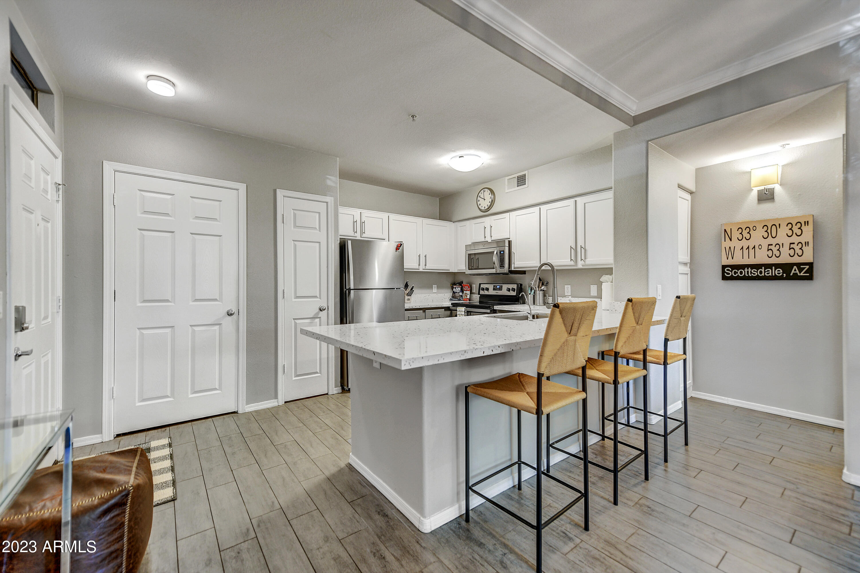20100 North 78th Place, Unit 1036 Scottsdale, AZ 85255 - Photo 2 of 16 Kitchen