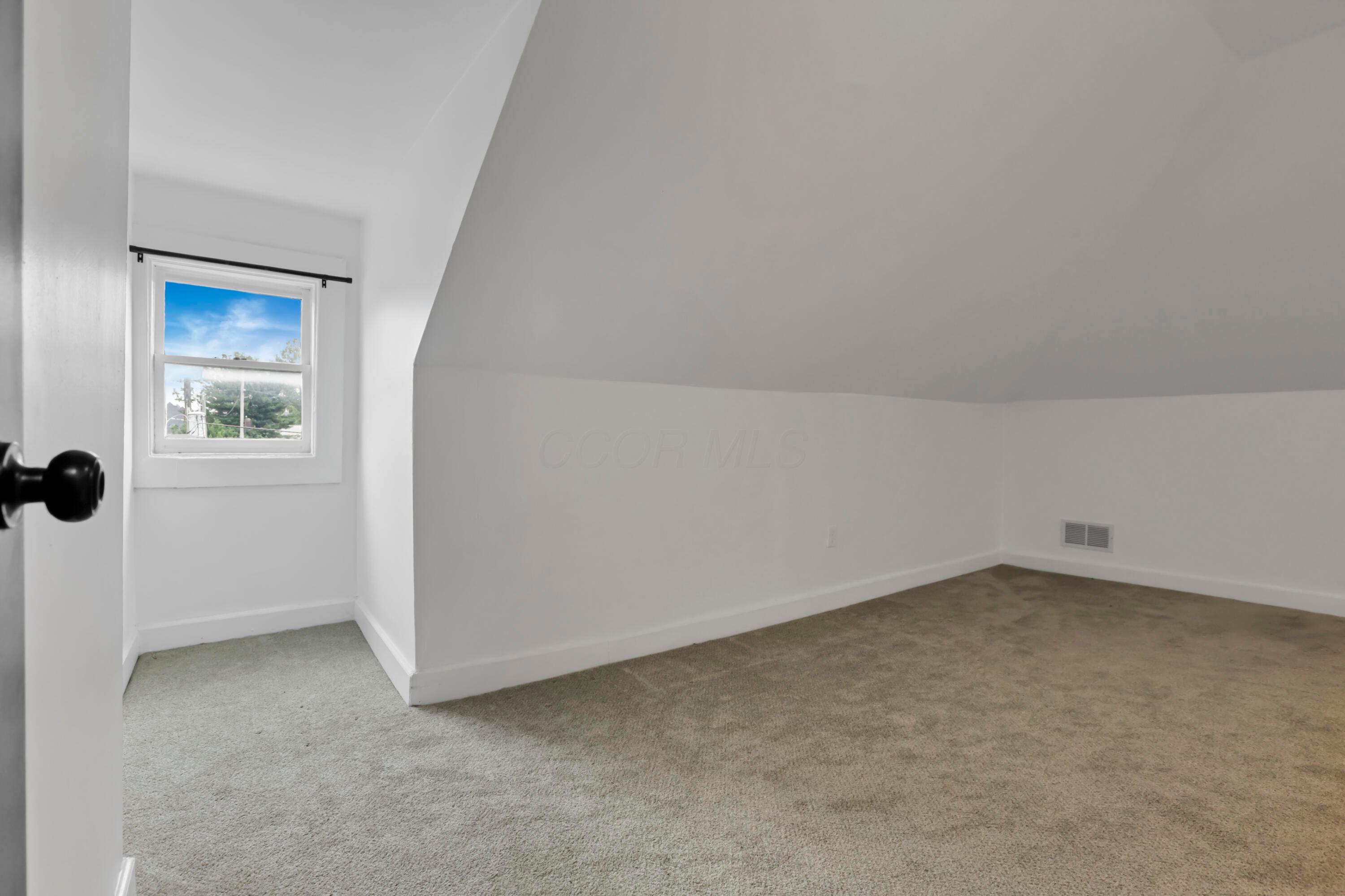 856 Bryden Road Columbus, OH 43205 - Photo 42 of 55 Finishing Upper Level