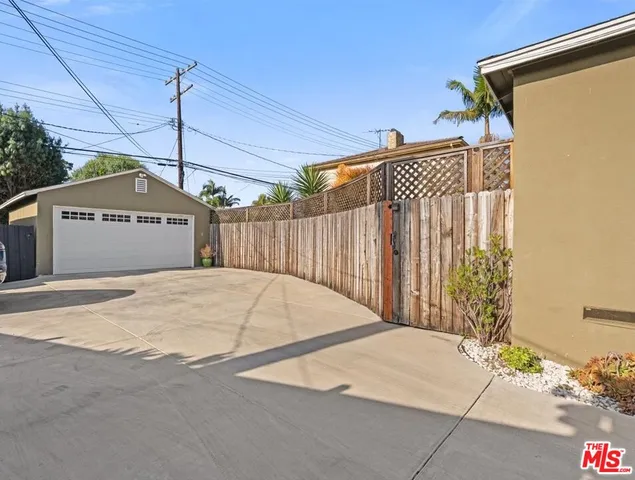 $2,250,000 | 1921 Butler Avenue, Los Angeles, CA 90025