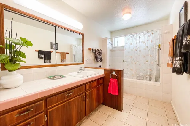 $2,600,000 | 673 North Kalaheo Avenue, Kailua, HI 96734