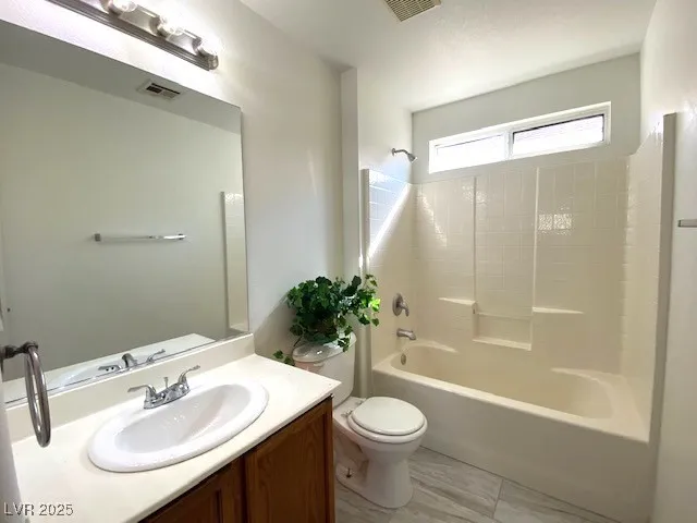 $1,995 | 9728 North Fast Elk Street, Las Vegas, NV 89143