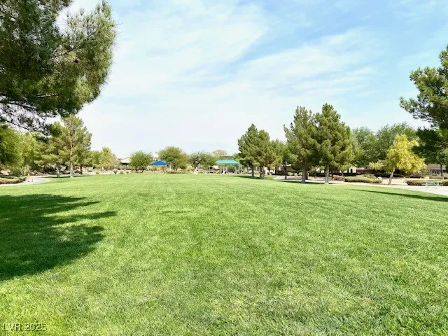 $1,995 | 9728 North Fast Elk Street, Las Vegas, NV 89143