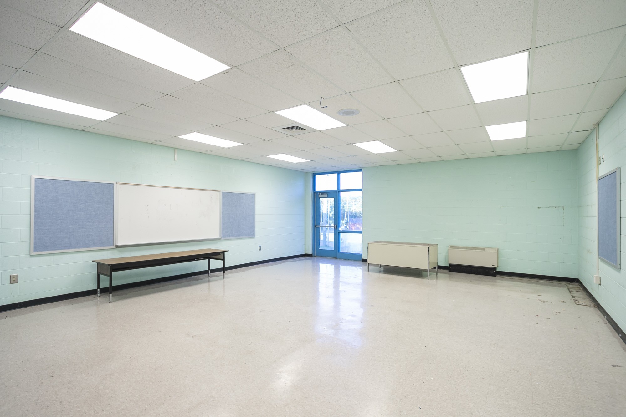150 Vantrease Avenue Auburntown, TN 37016 - Photo 17 of 33 a view of an empty room with a window