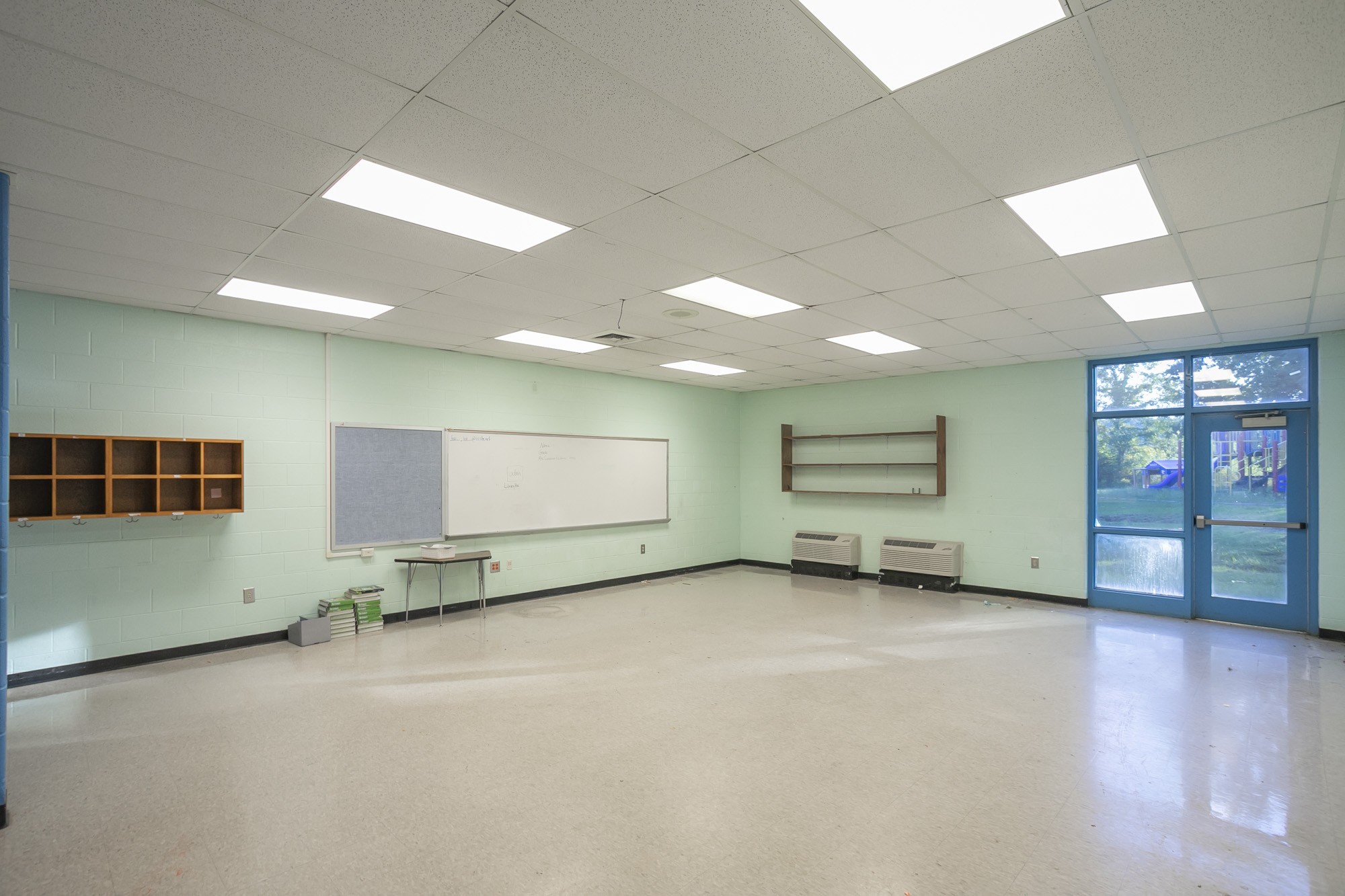 150 Vantrease Avenue Auburntown, TN 37016 - Photo 24 of 33 an empty room with furniture and window