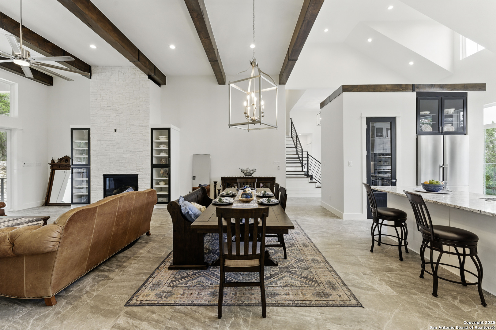 321 Bentwood Drive Spring Branch, TX 78070 - Photo 15 of 50 a living room with furniture