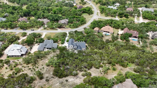 $1,249,000 | 321 Bentwood Drive, Spring Branch, TX 78070