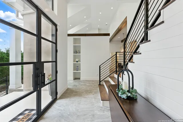 $1,249,000 | 321 Bentwood Drive, Spring Branch, TX 78070