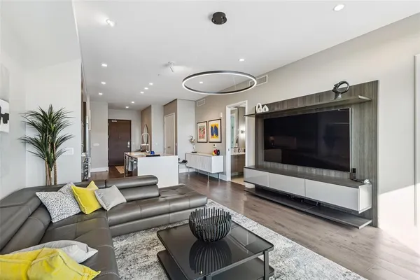 $1,099,000 | 7901 Windrose Avenue, Unit 705, Plano, TX 75024