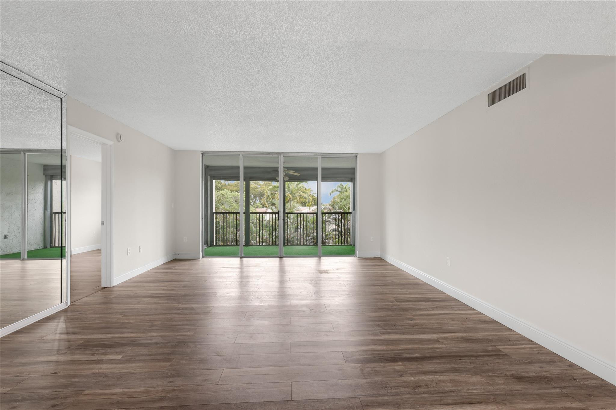 3940 Inverrary Boulevard Lauderhill, FL 33319 - Photo 4 of 36 Large Living Room/Dining Room Area
