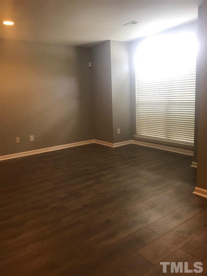8650 Neuse Landing Lane, Unit 106 Raleigh, NC 27616 - Photo 3 of 10 Gallery Image 3