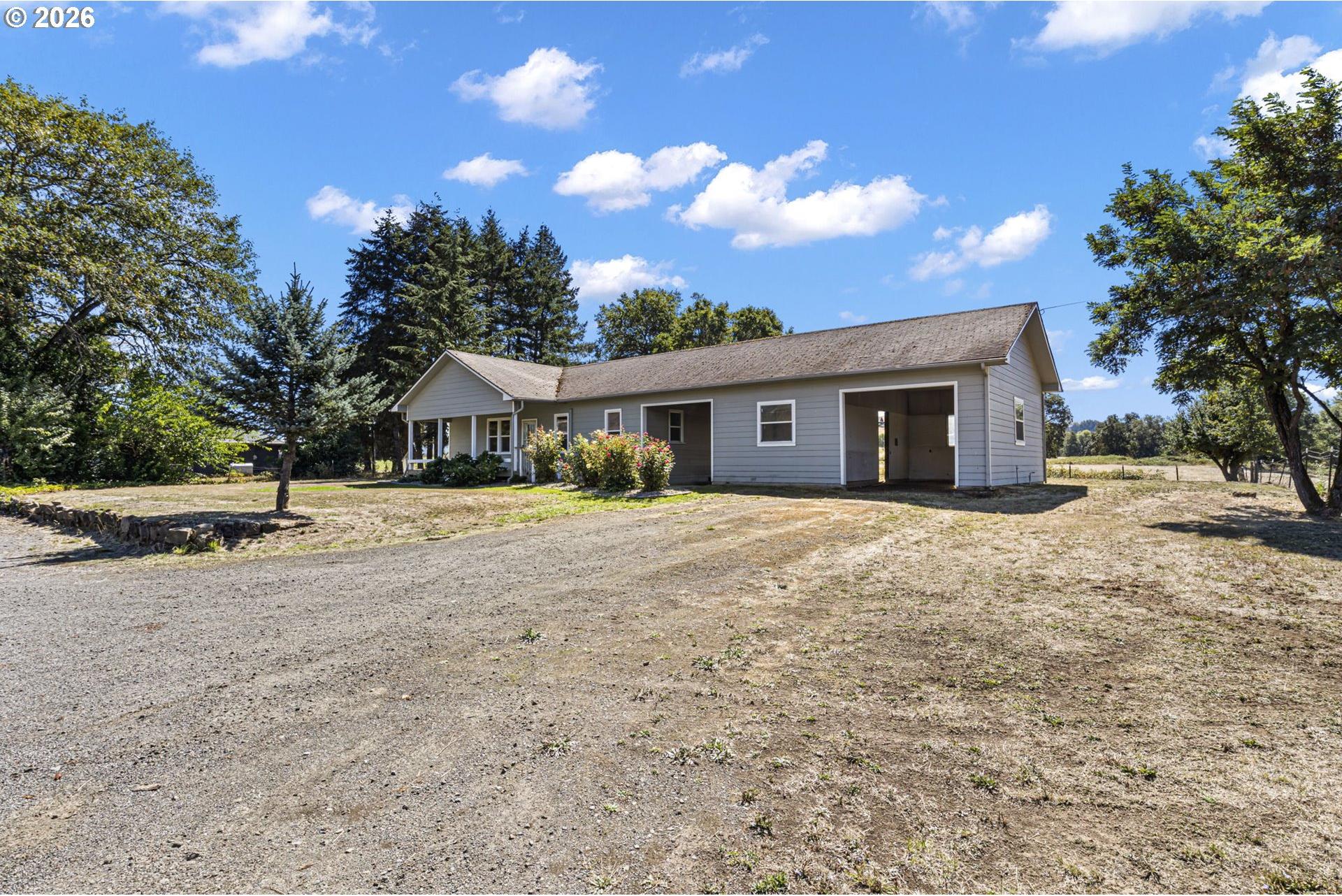 2206 Hubbard Creek Road Umpqua, OR 97486 - Photo 9 of 43 Gallery Image 9