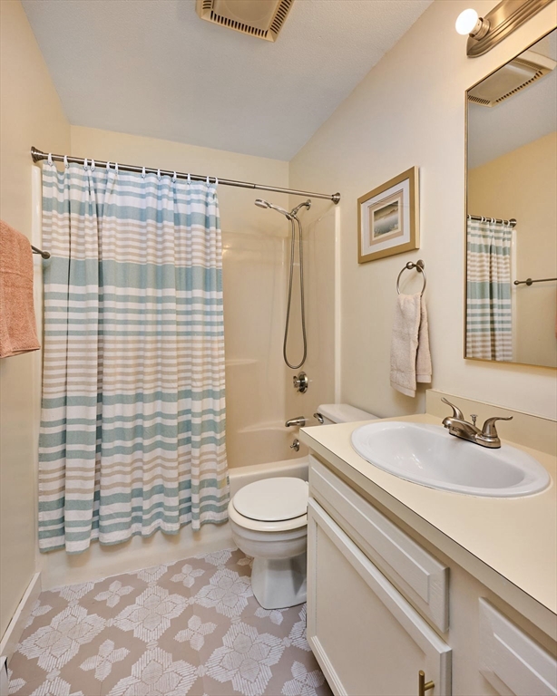 44 Evergreen Road, Unit 302 Northampton, MA 01053 - Photo 15 of 22 a bathroom with a sink toilet and shower