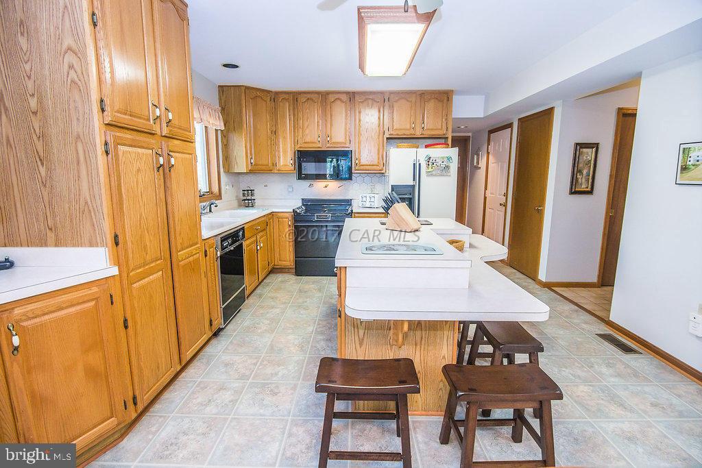 61 Drawbridge Road Ocean Pines, MD 21811 - Photo 12 of 62