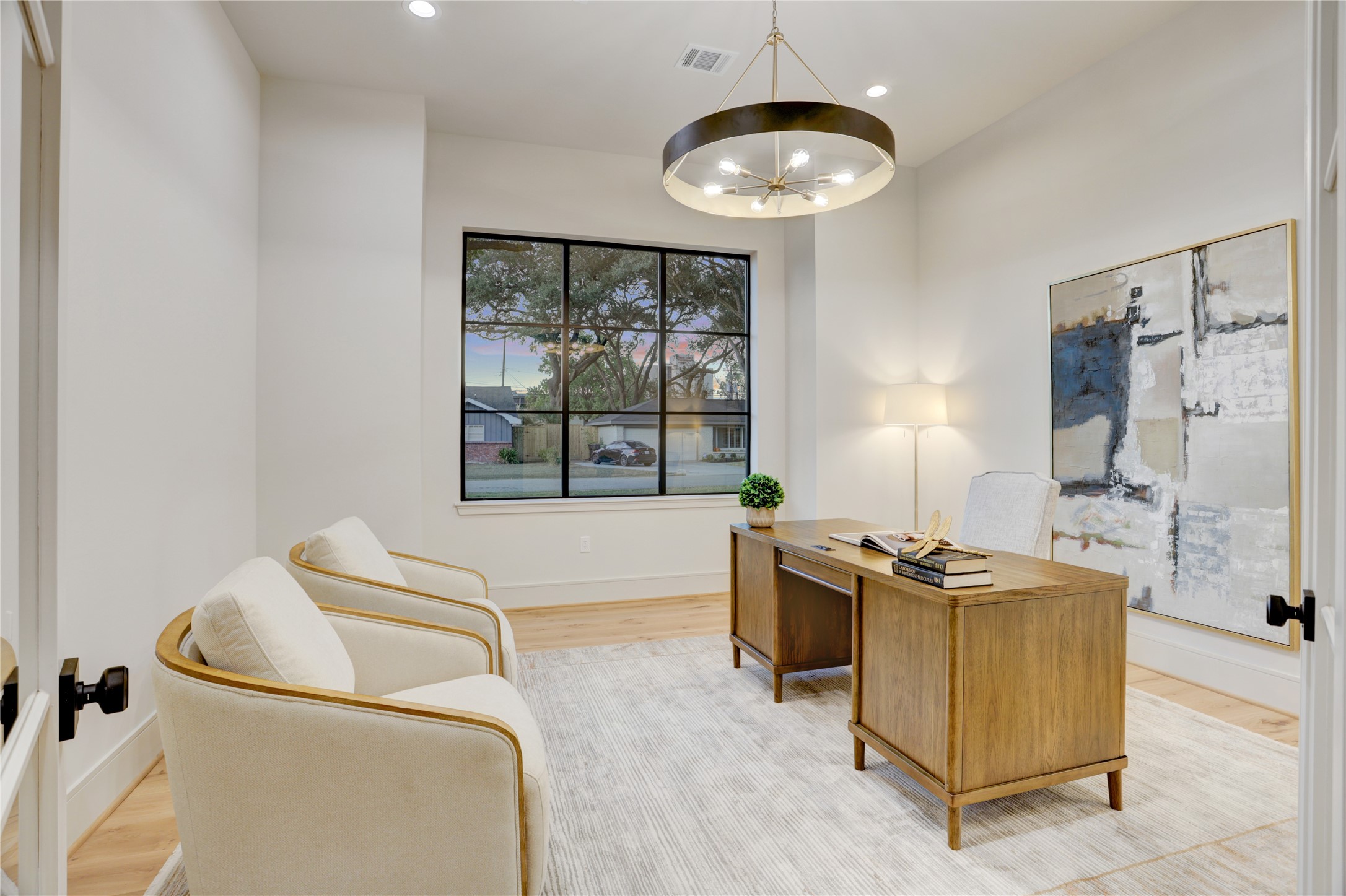 8935 Pado Street Houston, TX 77055 - Photo 8 of 50 a view of a livingroom with furniture