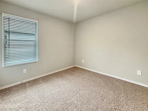 $2,300 | 5544 Flannel Lane, Krum, TX 76249