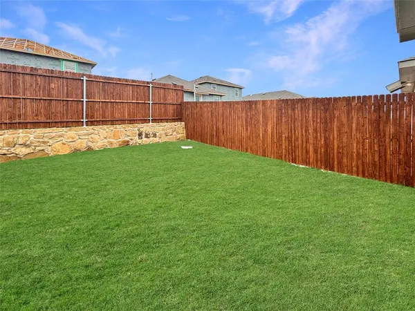 $2,300 | 5544 Flannel Lane, Krum, TX 76249