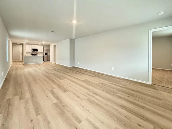 $2,300 | 5544 Flannel Lane, Krum, TX 76249