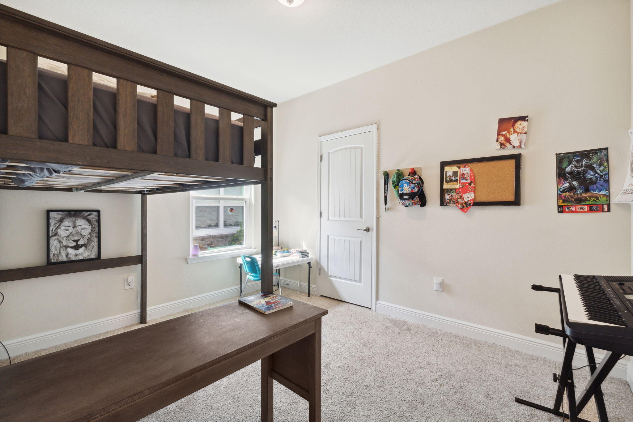 585 Riverwalk Circle Freeport, FL 32439 - Photo 16 of 36 a view of wooden floor and workspace