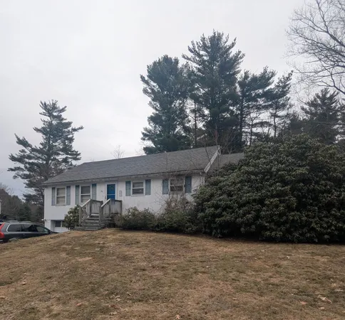 $556,000 | 197 Mill Road, North Hampton, NH 03862