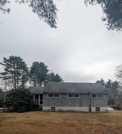 $556,000 | 197 Mill Road, North Hampton, NH 03862