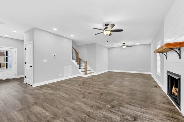 $427,500 | 2129 Powell Road, Clarksville, TN 37043