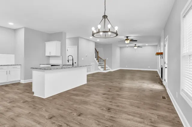 $427,500 | 2129 Powell Road, Clarksville, TN 37043