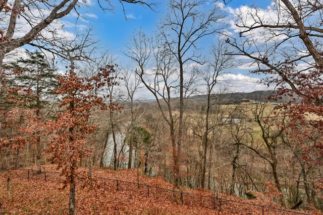 $427,500 | 2129 Powell Road, Clarksville, TN 37043