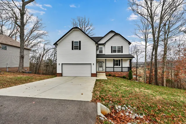 $427,500 | 2129 Powell Road, Clarksville, TN 37043