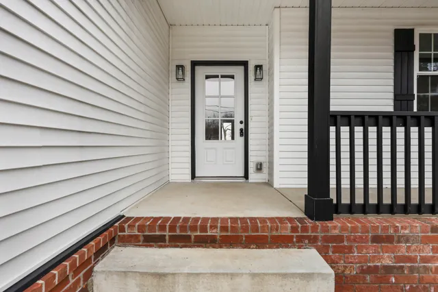 $427,500 | 2129 Powell Road, Clarksville, TN 37043