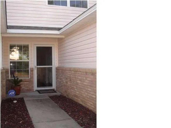 a view of a pathway of a house