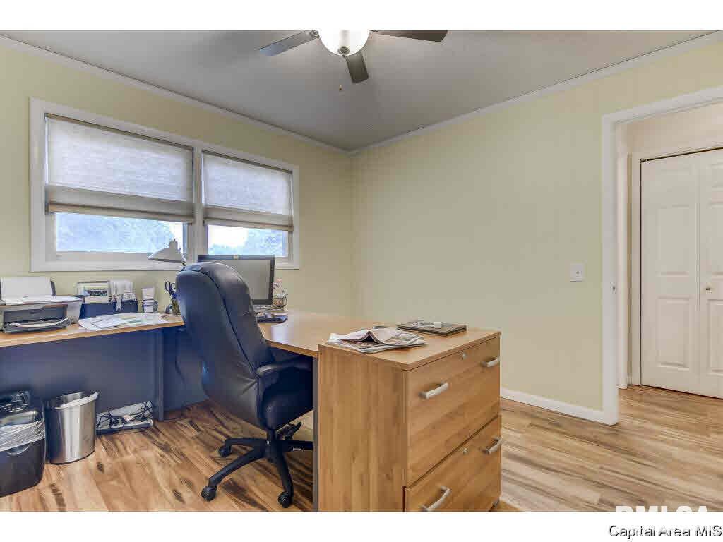 2508 Delaware Drive Springfield, IL 62702 - Photo 17 of 34