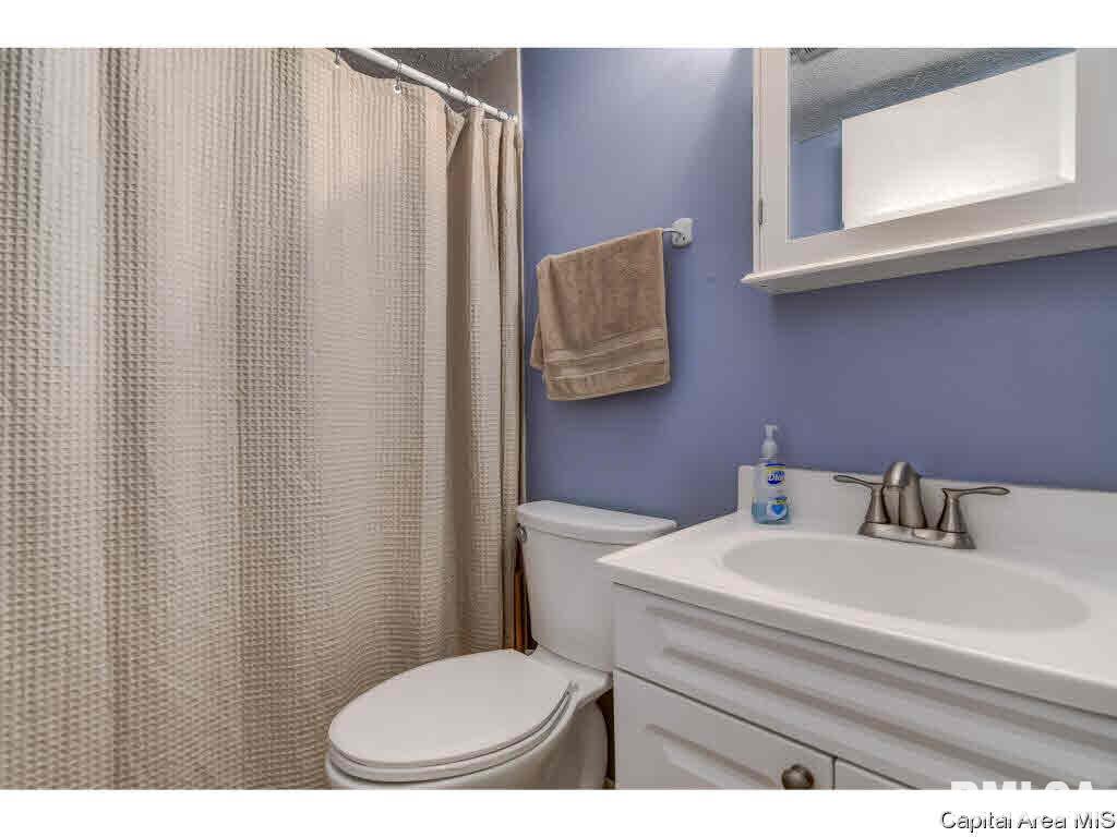 2508 Delaware Drive Springfield, IL 62702 - Photo 19 of 34