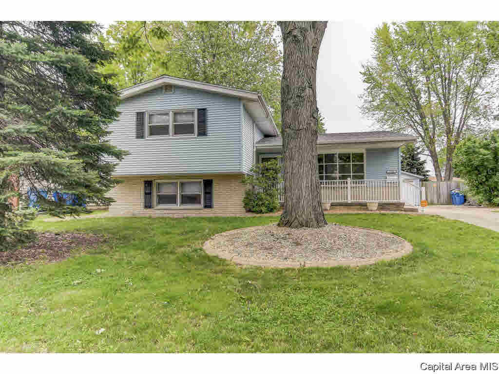 2508 Delaware Drive Springfield, IL 62702 - Photo 2 of 34