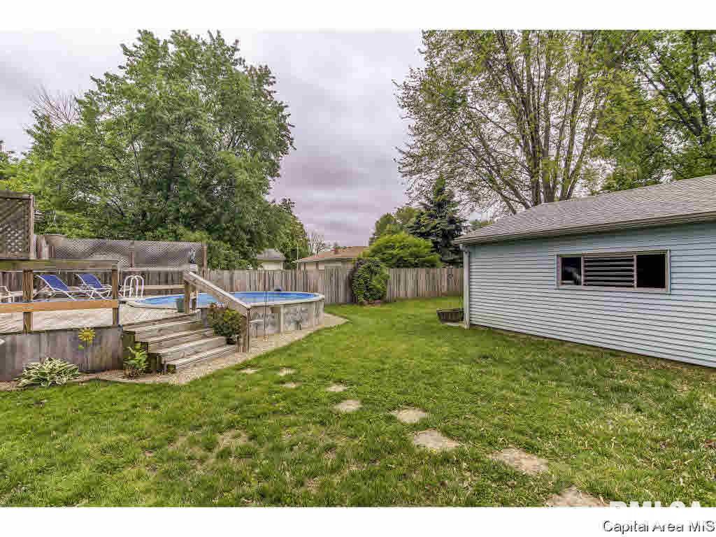 2508 Delaware Drive Springfield, IL 62702 - Photo 32 of 34