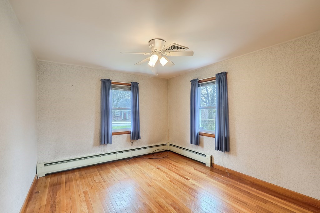 184 Westerly Road Plymouth, MA 02360 - Photo 13 of 30 Gallery Image 13