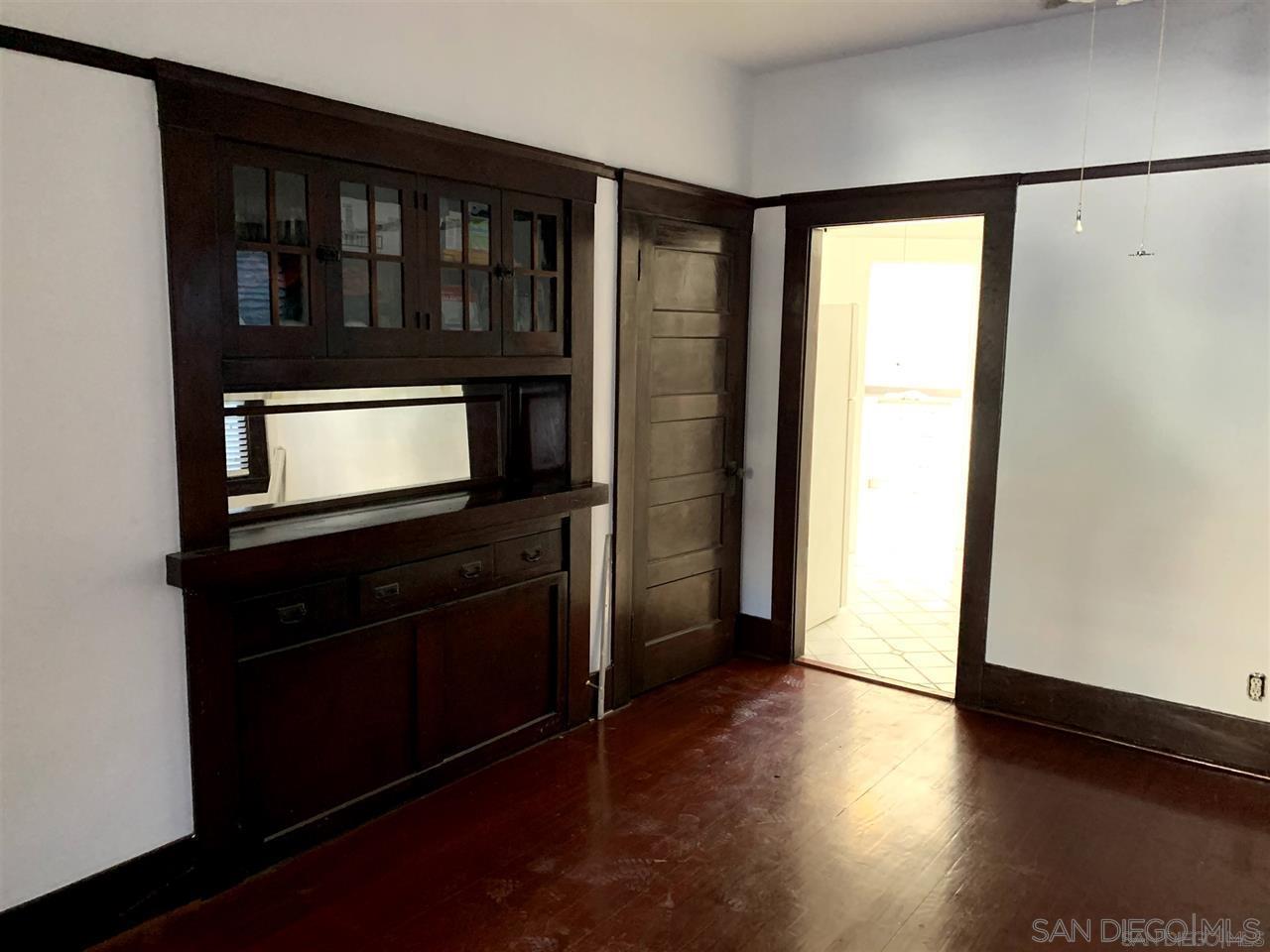 838 21st Street San Diego, CA 92102 - Photo 7 of 16 wooden floor in an empty room